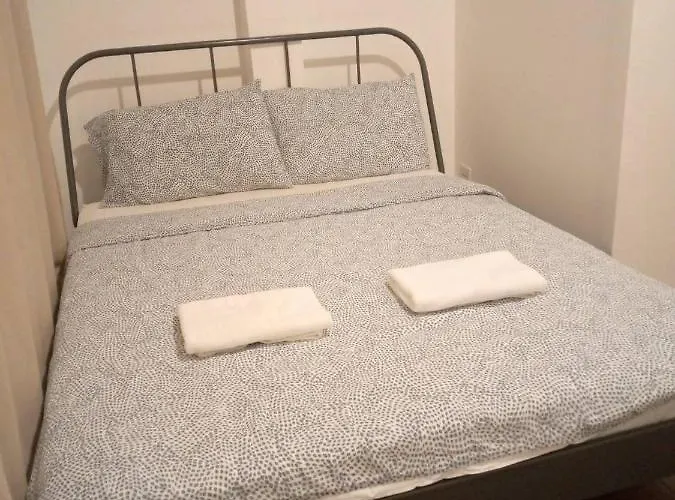 Cooper Hostel *